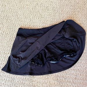 Lululemon Play Off the Pleats Skirt - Size 6